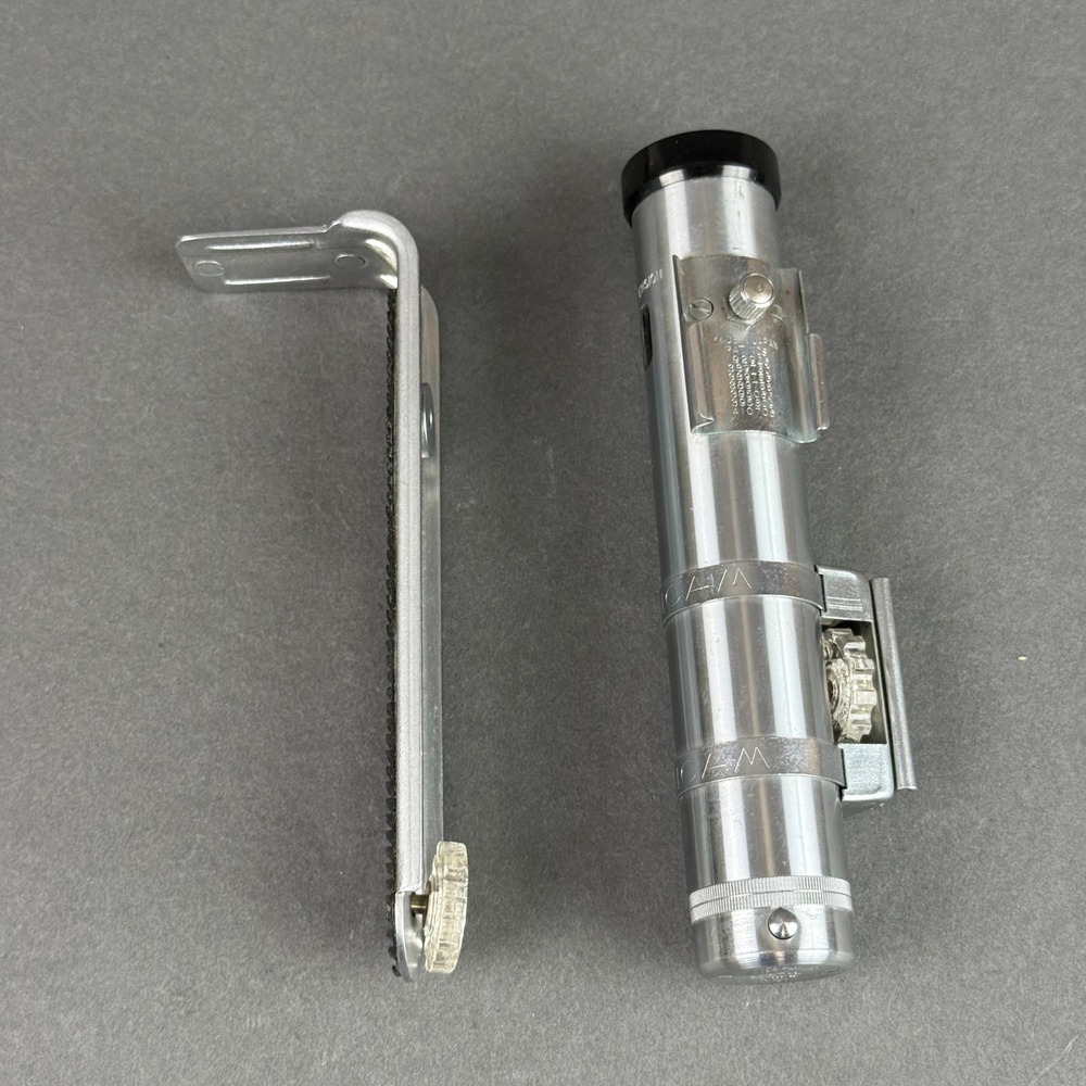 Minicam Synchronized Flash Gun Handle with L Bracket Silver Vintage Lightsaber